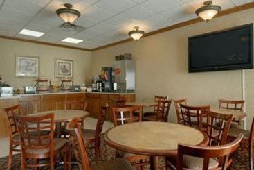 Hotel Ramada Inn Jacksonville Camp Lejeune  | Jacksonville | North Carolina | United States 1