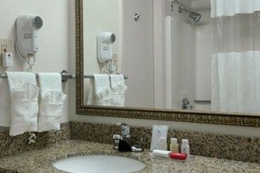 Hotel Ramada Inn Jacksonville Camp Lejeune  | Jacksonville | North Carolina | United States 6