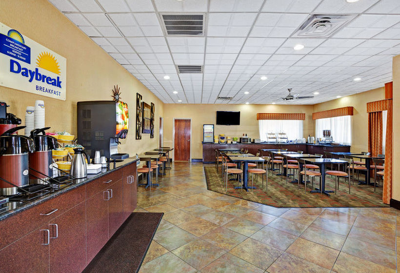 Hotel Days Inn Charleston East  | Charleston | West Virginia | United States 14