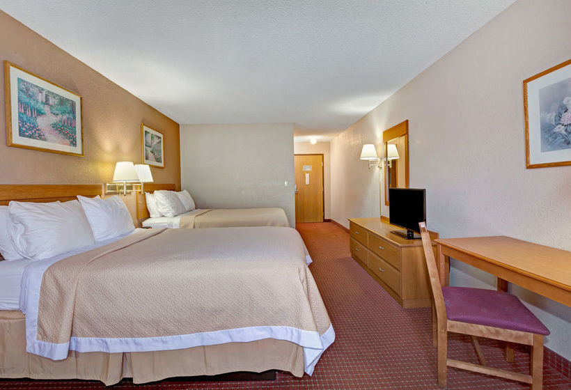 Hotel Days Inn Charleston East  | Charleston | West Virginia | United States 6