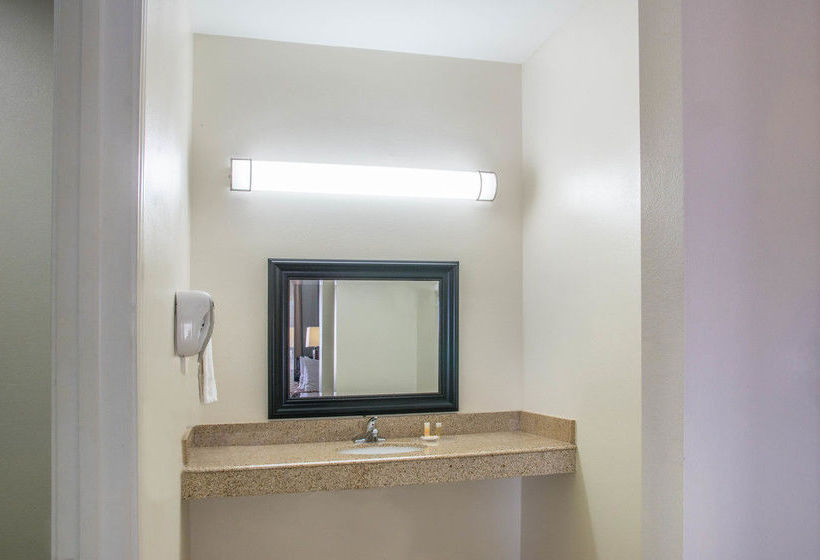 Hotel Days Inn Humble Intercontinental Airport  | Humble | Texas | United States 15