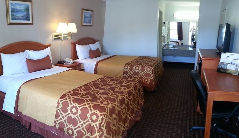 Hotel Americas Best Value Inn Bowie  | Bowie | Texas | United States 9