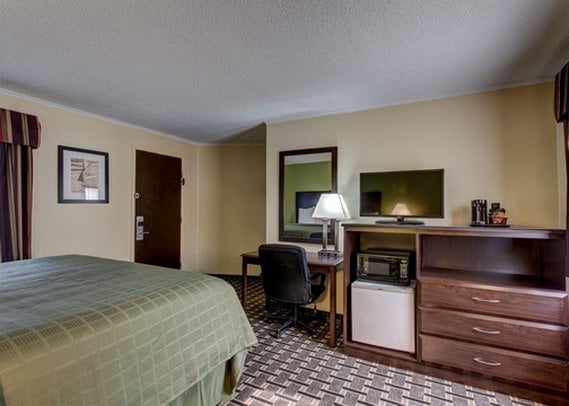 Hotel Quality Inn Barre Montpelier  | Barre | Vermont | United States 11