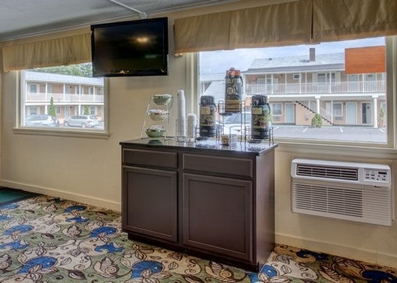 Hotel Quality Inn Barre Montpelier  | Barre | Vermont | United States 13