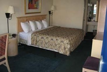 Hotel Days Inn Charlotte North-Speedway-UNCC-Research Park  | Charlotte | North Carolina | United States 6