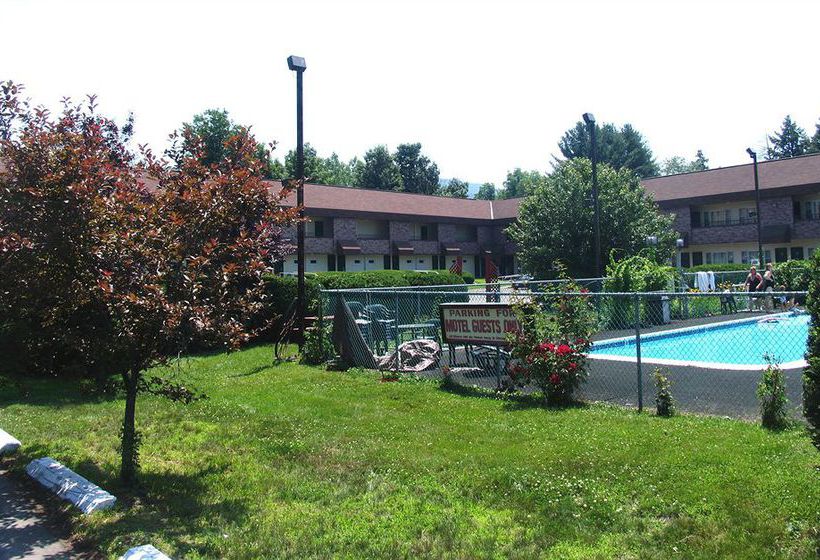 Hotel Americas Best Inns Brattleboro  | Brattleboro | Vermont | United States 1