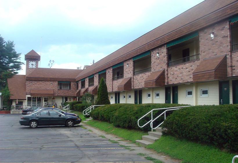 Hotel Americas Best Inns Brattleboro  | Brattleboro | Vermont | United States 8