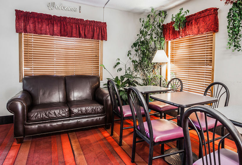 Hotel Econo Lodge Urbandale  | Urbandale | Iowa | United States 2