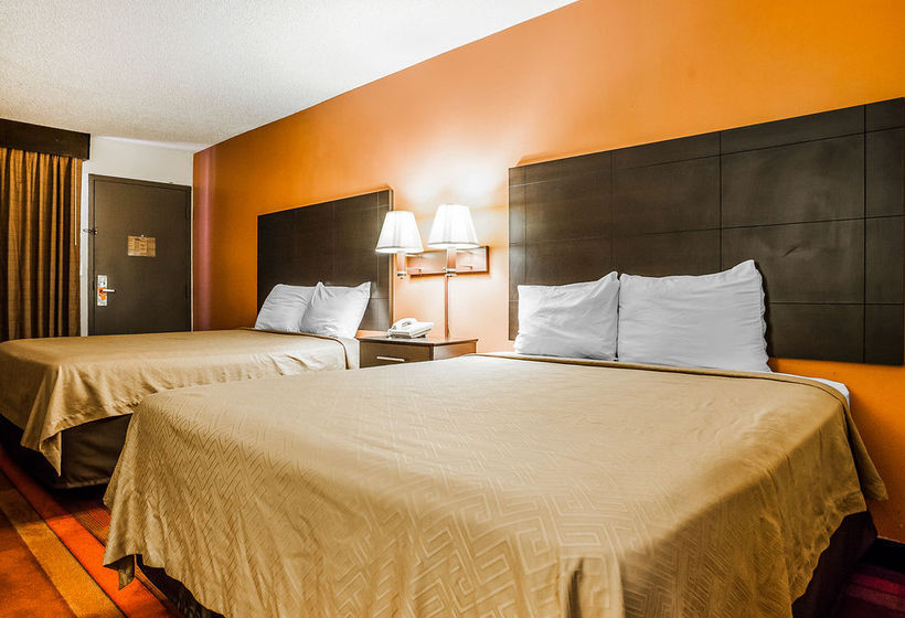 Hotel Econo Lodge Urbandale  | Urbandale | Iowa | United States 20