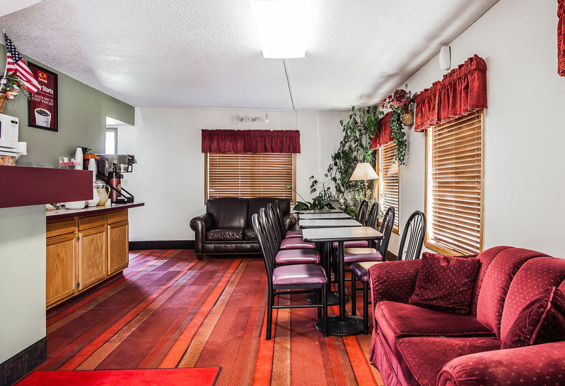 Hotel Econo Lodge Urbandale  | Urbandale | Iowa | United States 7