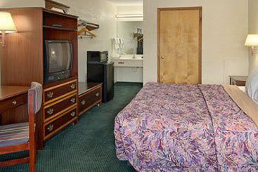 Hotel Days Inn Williamston  | Williamston | North Carolina | United States 2