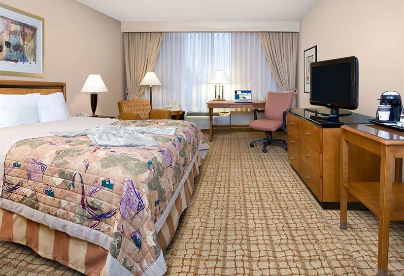 DoubleTree by Hilton Hotel Atlanta Airport  | Atlanta | Georgia | United States 8