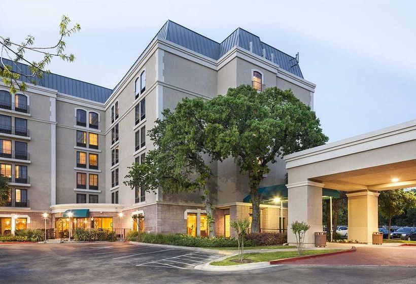 DoubleTree by Hilton Hotel Austin - University Area  | Austin | Texas | United States 4