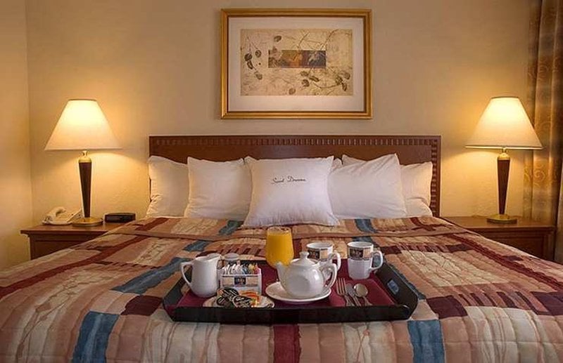 DoubleTree Suites by Hilton Hotel Seattle Airport - Southcenter  | Seattle | Washington | United States 13