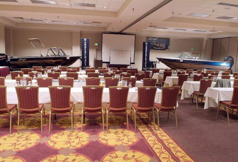 DoubleTree Suites by Hilton Hotel Seattle Airport - Southcenter  | Seattle | Washington | United States 2