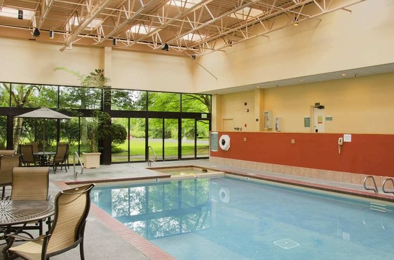 DoubleTree Suites by Hilton Hotel Seattle Airport - Southcenter  | Seattle | Washington | United States 9