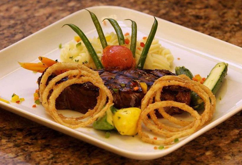 DoubleTree by Hilton Hotel Kansas City-Overland Park  | Overland Park | Kansas | United States 9