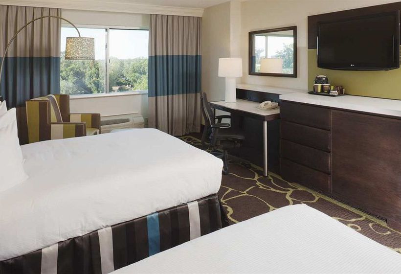 DoubleTree by Hilton Hotel Charlotte  | Charlotte | North Carolina | United States 11