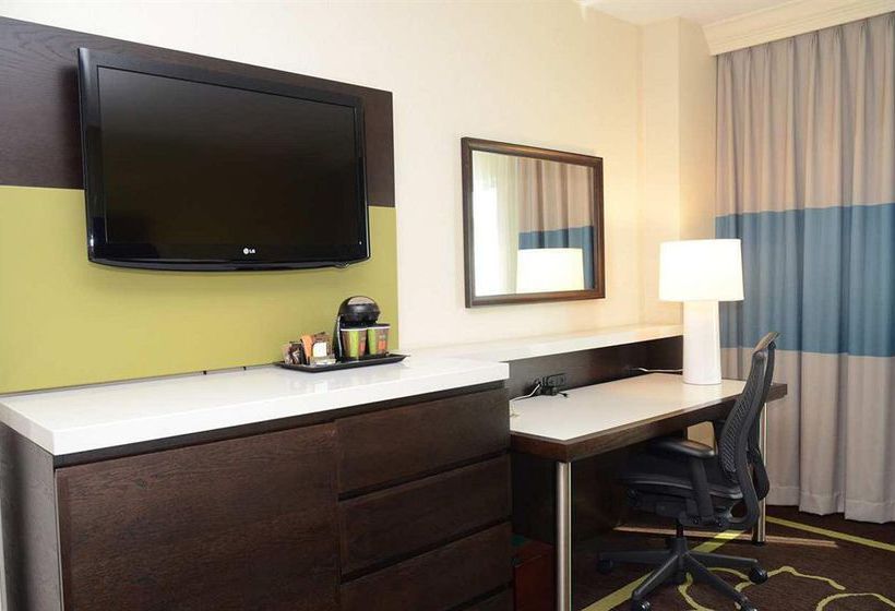DoubleTree by Hilton Hotel Charlotte  | Charlotte | North Carolina | United States 7