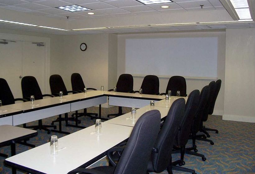 DoubleTree by Hilton Somerset Hotel & Conference Center  | Somerset | New Jersey | United States 12