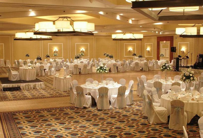 DoubleTree by Hilton Somerset Hotel & Conference Center  | Somerset | New Jersey | United States 3