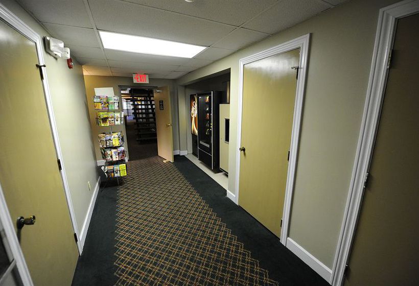 Hotel Econo Lodge  | Mansfield | Ohio | United States 7