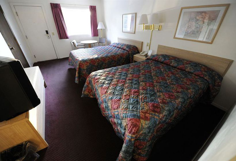 Hotel Econo Lodge  | Mansfield | Ohio | United States 8