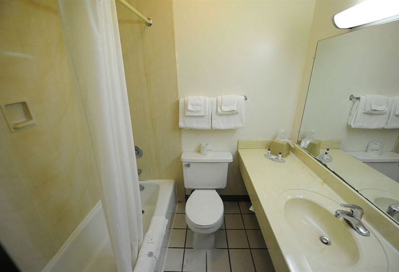 Hotel Econo Lodge  | Mansfield | Ohio | United States 9