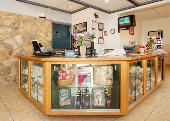 Hotel Rodeway Inn Boardman 