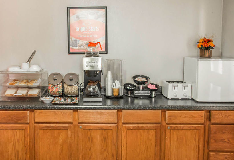 Hotel Econo Lodge Cincinnati  | Sharonville | Ohio | United States 9