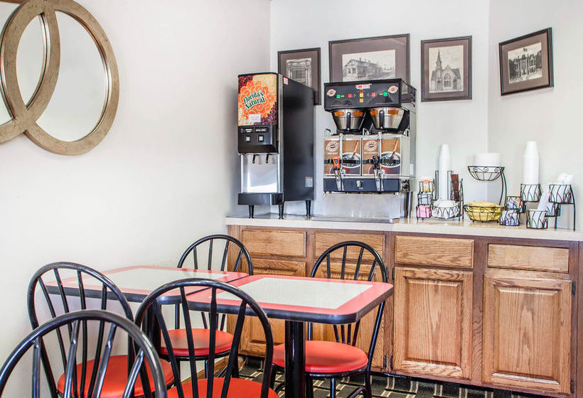 Hotel Econo Lodge  | Cameron | Missouri | United States 1