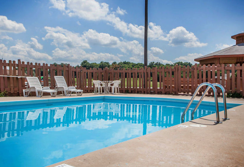 Hotel Econo Lodge  | Cameron | Missouri | United States 20