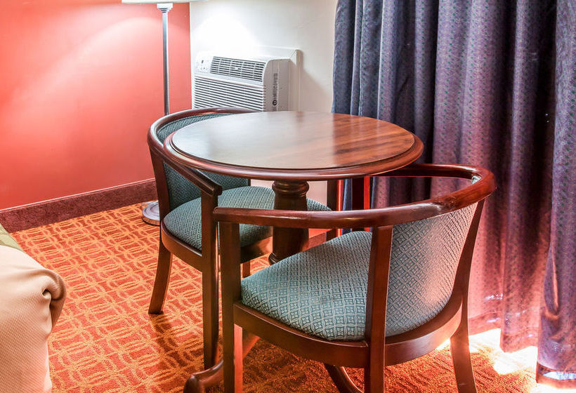 Hotel Econo Lodge  | Cadillac | Michigan | Estados Unidos 3