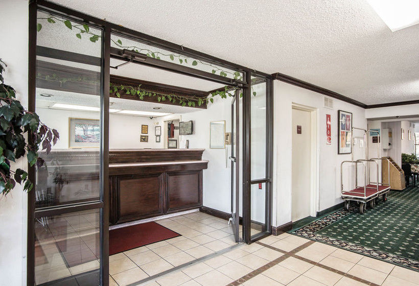 Hotel Econo Lodge Coliseum Area   | Charlotte | North Carolina | United States 4