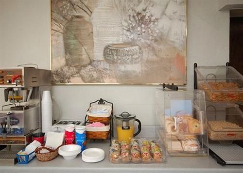 Hotel Rodeway Inn Lubbock   | Lubbock | Texas | United States 3