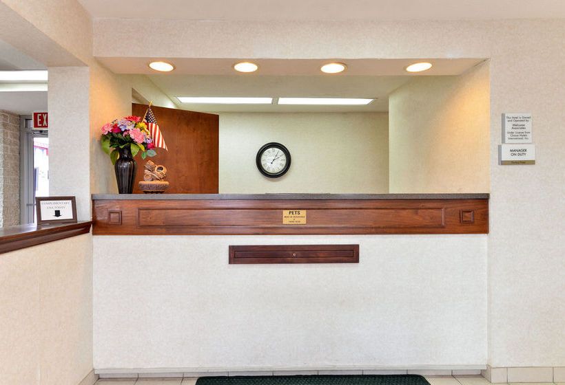 Hotel Econo Lodge Harrisonburg  | Harrisonburg | Virginia | United States 11