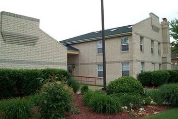 Hotel Economy Inn Cuyahoga Falls  Ohio