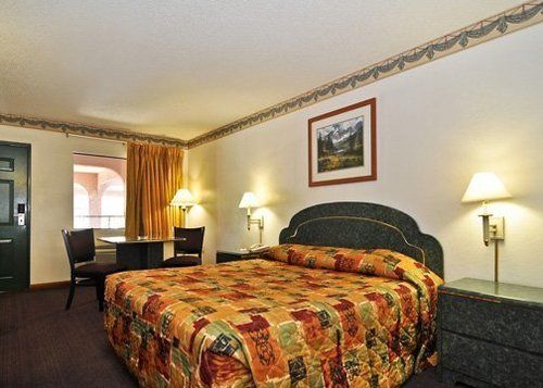 Hotel Econo Lodge Inn, & Suites Albany  | Albany | Georgia | United States 4