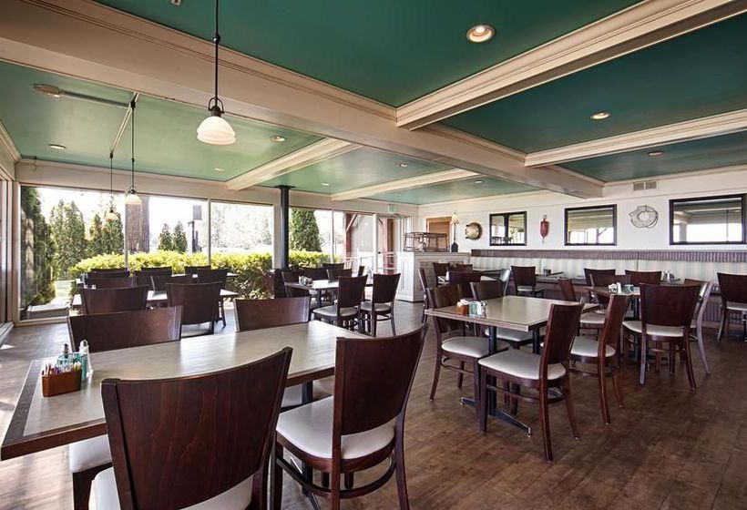 Best Western Edgewater Resort  | Sandpoint | Idaho | United States 4