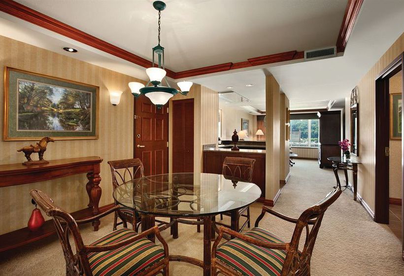 Hotel Embassy Suites Charleston  | Charleston | West Virginia | United States 20