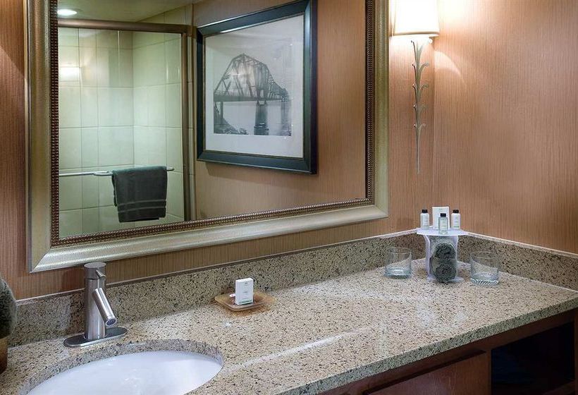 Hotel Embassy Suites Kansas City - International Airport  | Kansas City | Missouri | United States 20