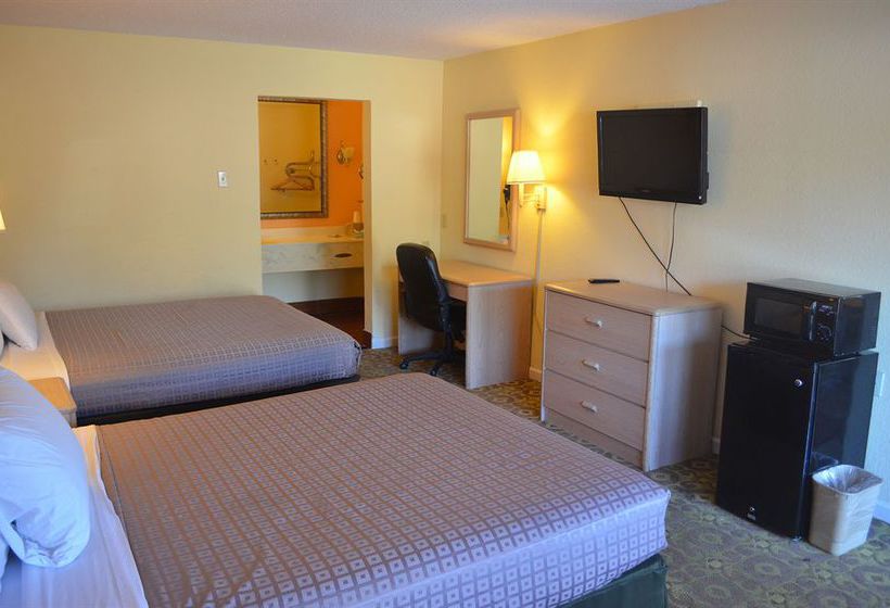 Summit Inn Hotel & Suites  | San Marcos | Texas | United States 12