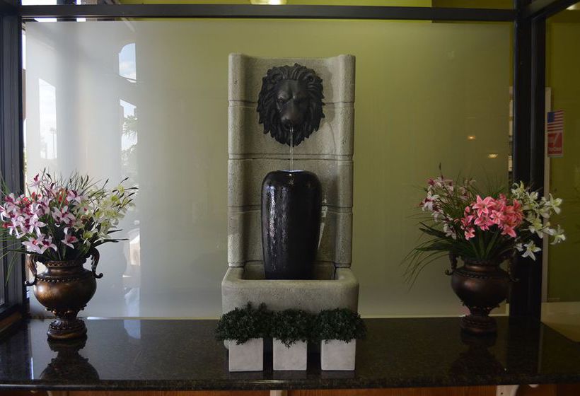 Summit Inn Hotel & Suites  | San Marcos | Texas | United States 4