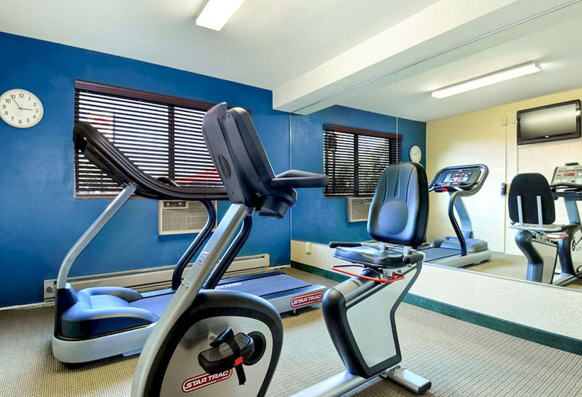 Motel 6 Grand Rapids Airport  | Grand Rapids | Michigan | United States 2