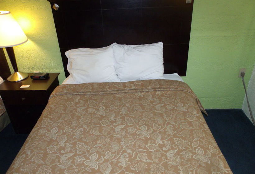 Hotel Travelodge Davenport  | Davenport | Iowa | United States 10