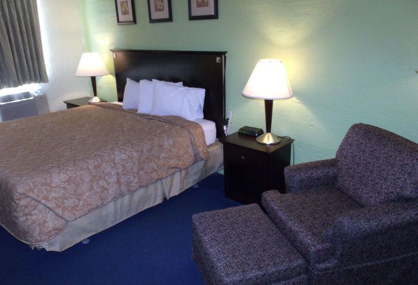 Hotel Travelodge Davenport  | Davenport | Iowa | United States 6