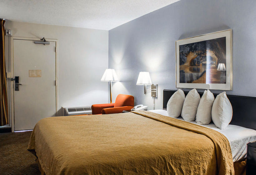 Hotel Quality Inn    | Rocky Mount | North Carolina | United States 9