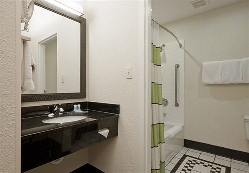 Hotel Fairfield Inn by Marriott  | Houma | Louisiana | United States 13