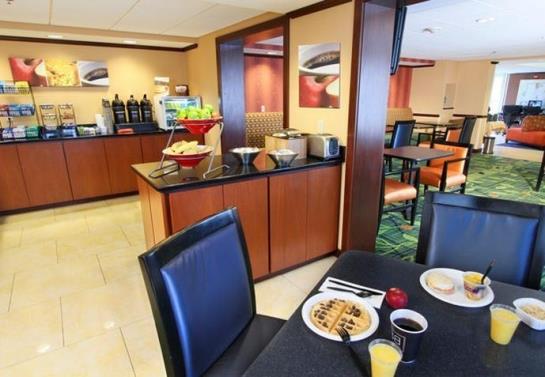 Hotel Fairfield Inn by Marriott  | Scarborough | Maine | United States 11