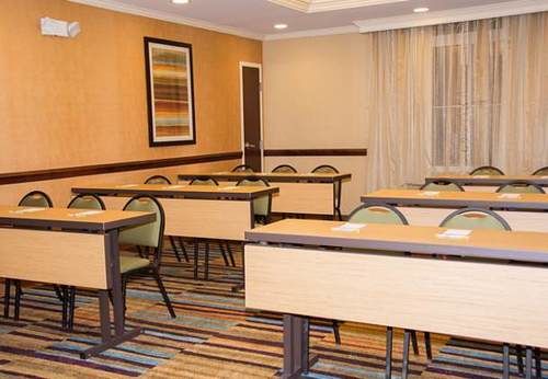 Hotel Fairfield Inn by Marriott  | Butler | Pennsylvania | United States 18